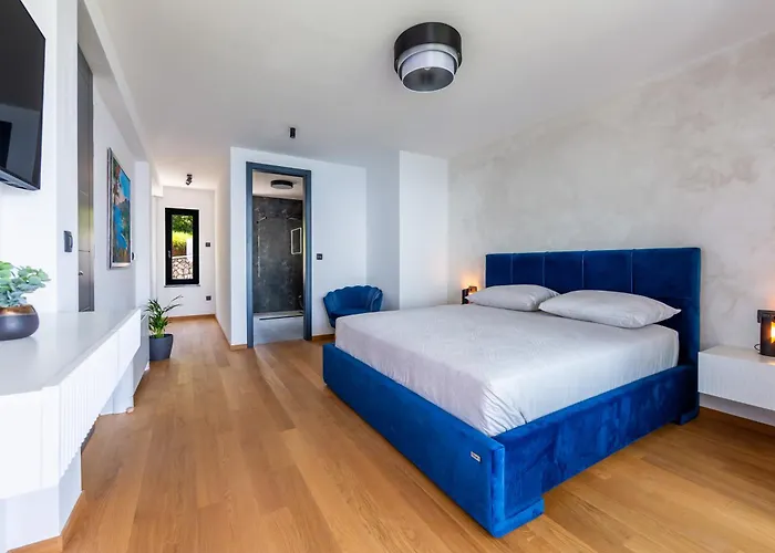 K With A Heated Pool, Gym, Sauna, Astonishing Sea View Opatija