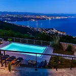 K With A Heated Pool, Gym, Sauna, Astonishing Sea View * Opatija